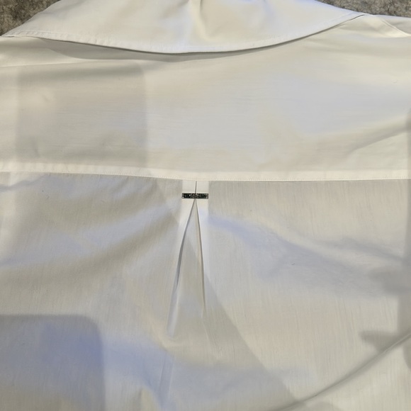 Louis Vuitton button down - Picture 5 of 6